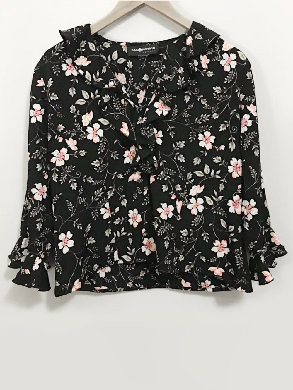 Sag Harbor Coquette Black Floral Ruffle Collar Blouse Medium Dark Romance
